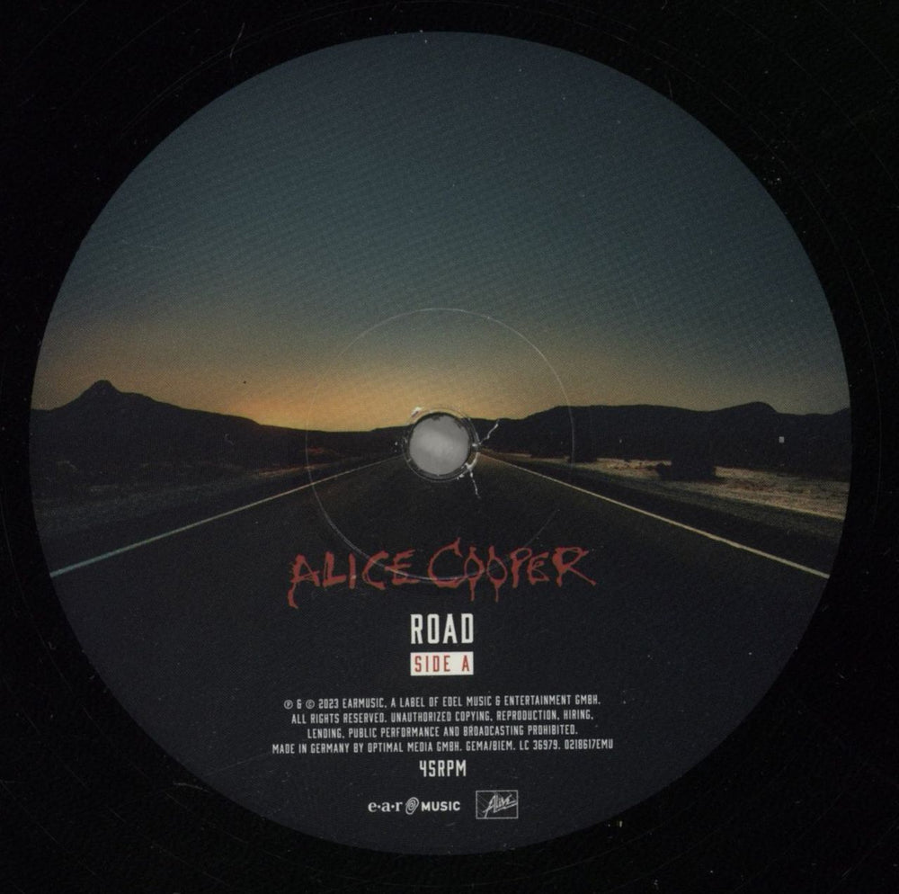 Alice Cooper Road - 180gm + DVD UK 2-LP vinyl record set (Double LP Album) COO2LRO880541