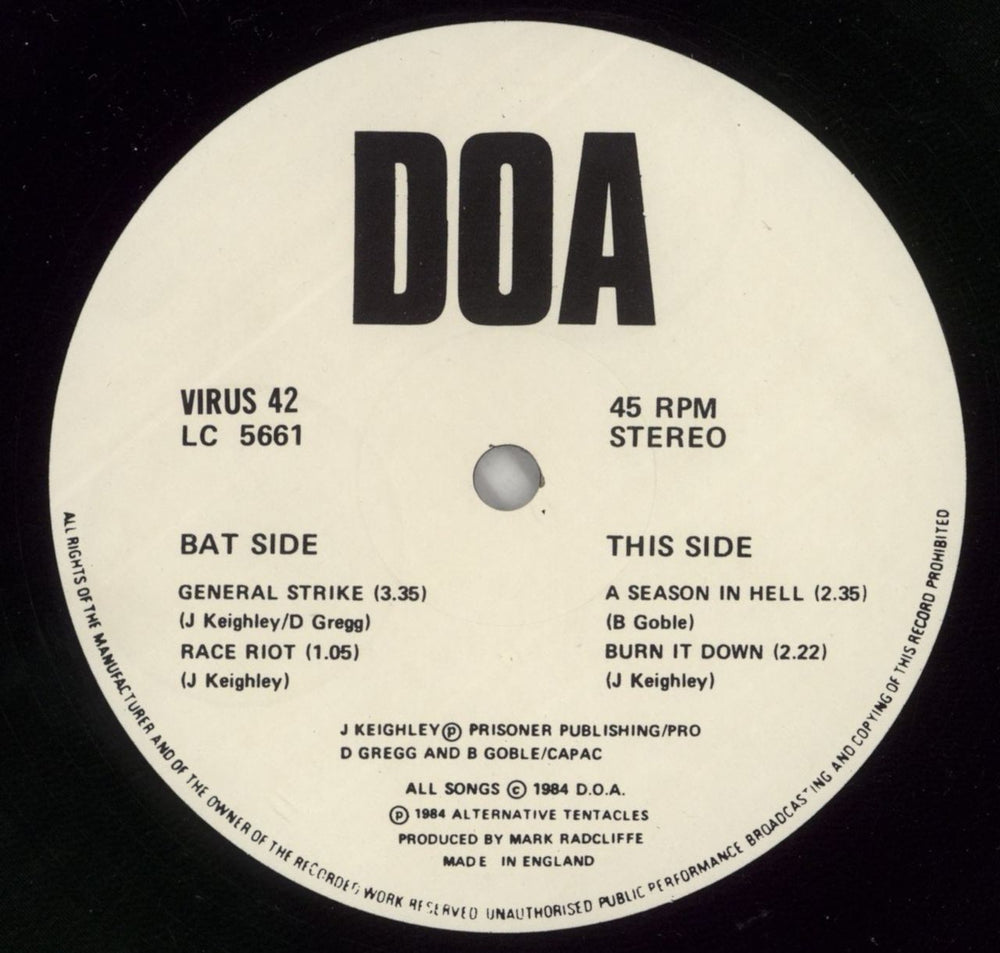 D.O.A. Don't Turn Yer Back [On Desperate Times] UK 12" vinyl single (12 inch record / Maxi-single) D-A12DO866480