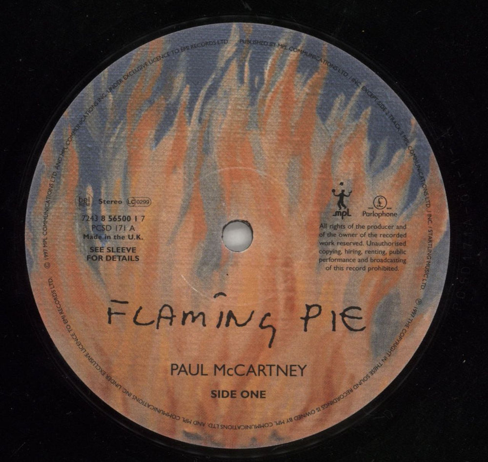 Paul McCartney and Wings Flaming Pie - EX UK vinyl LP album (LP record) MCCLPFL659418
