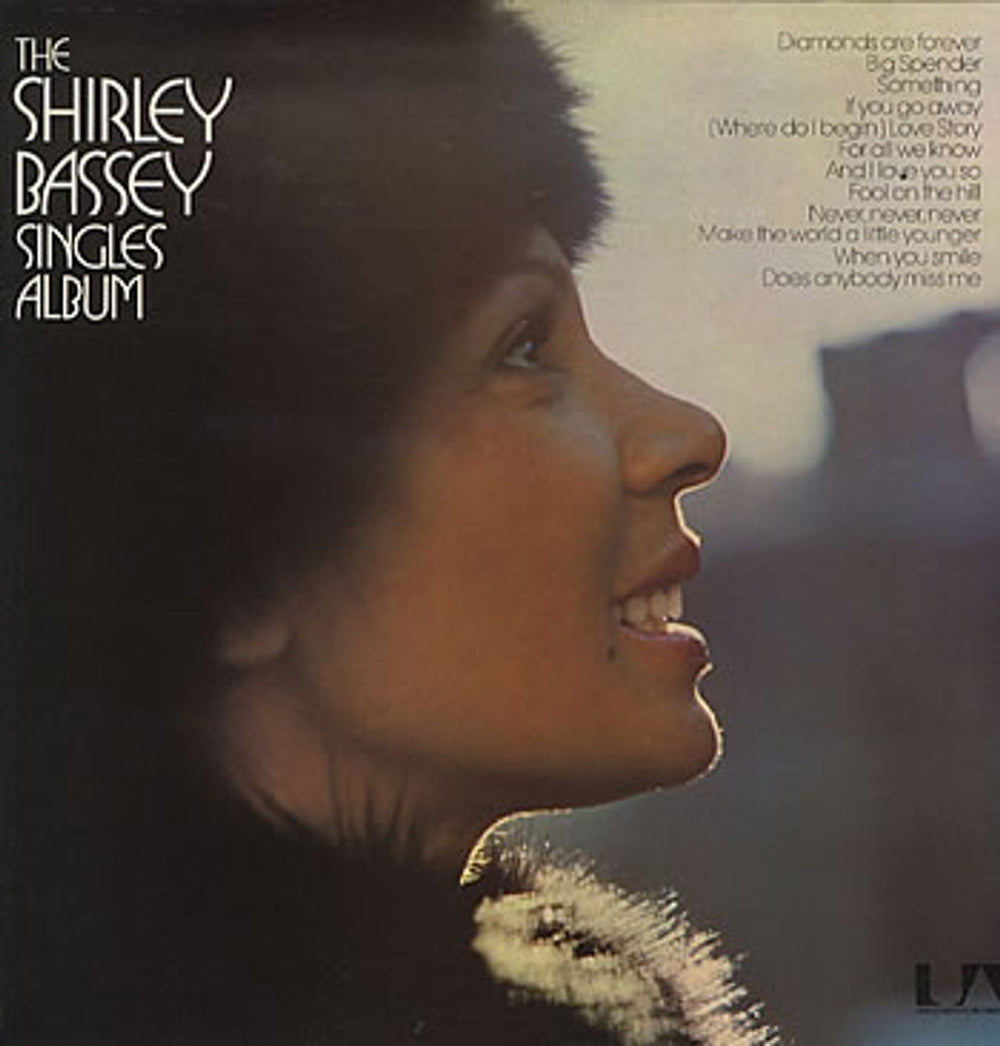 Shirley Bassey The Shirley Bassey Singles Album UK vinyl LP album (LP record) UAS29728