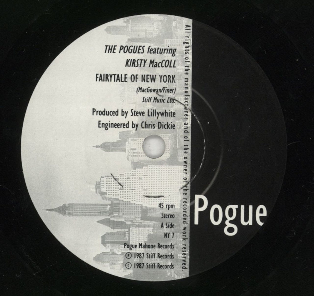The Pogues Fairytale Of New York UK 7" vinyl single (7 inch record / 45) POG07FA867562