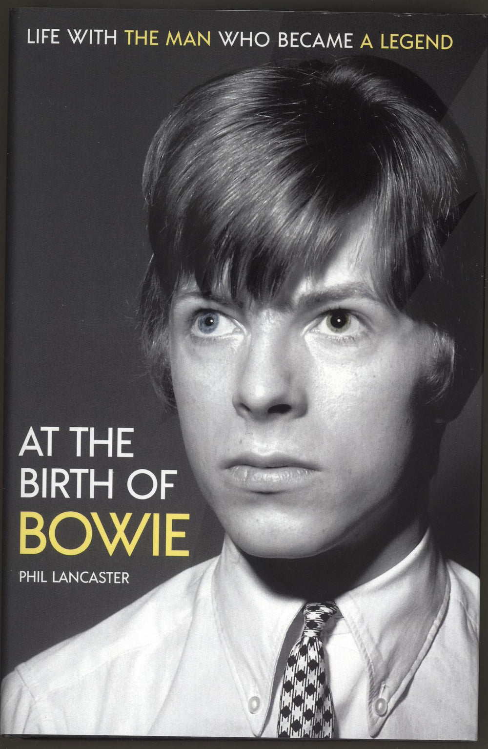 David Bowie At The Birth Of Bowie UK book 978-1-78946-062-9