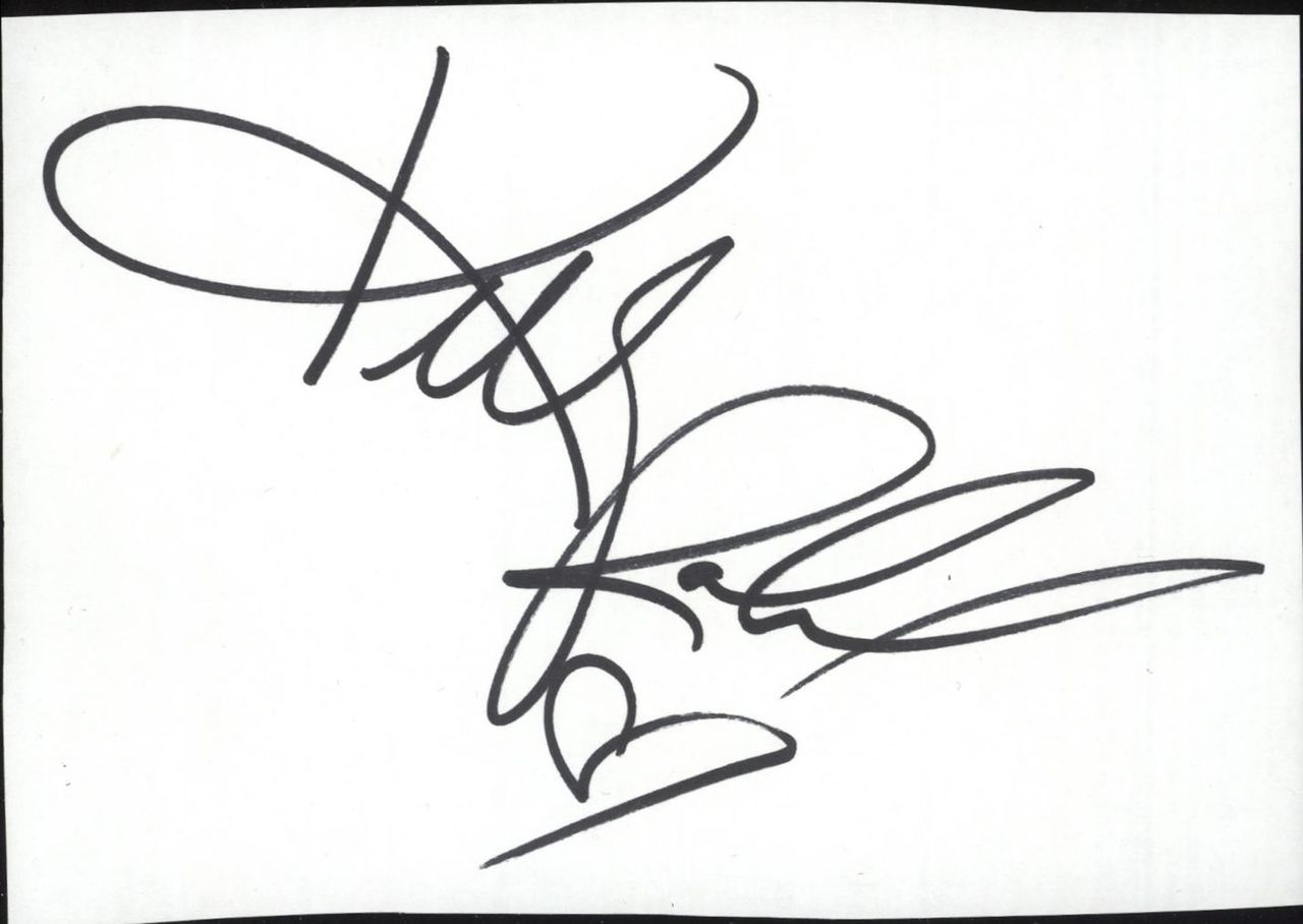 Kelly Rowland Autograph UK Memorabilia — RareVinyl.com