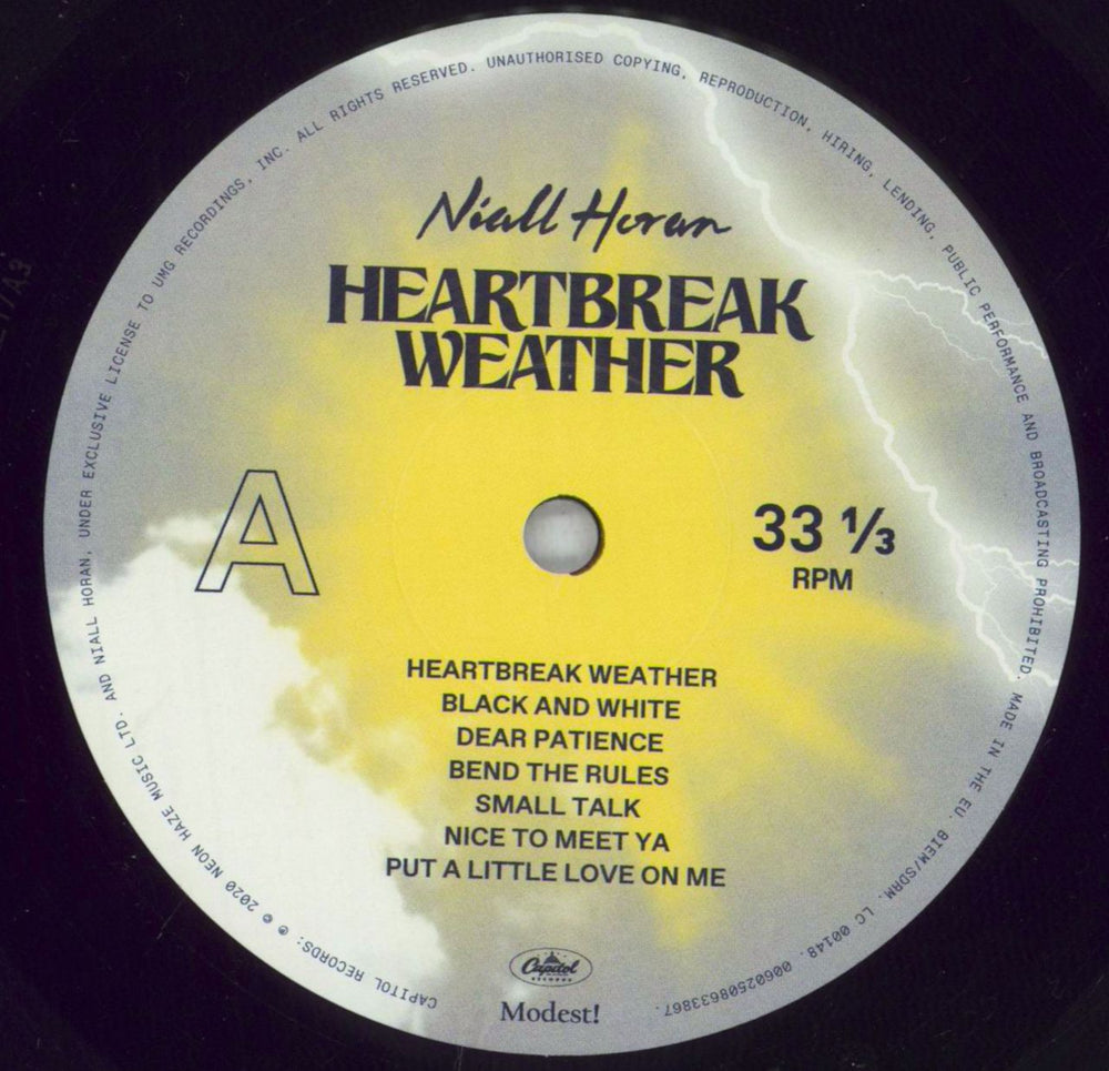 Niall Horan Heartbreak Weather UK vinyl LP album (LP record) 5JALPHE826407