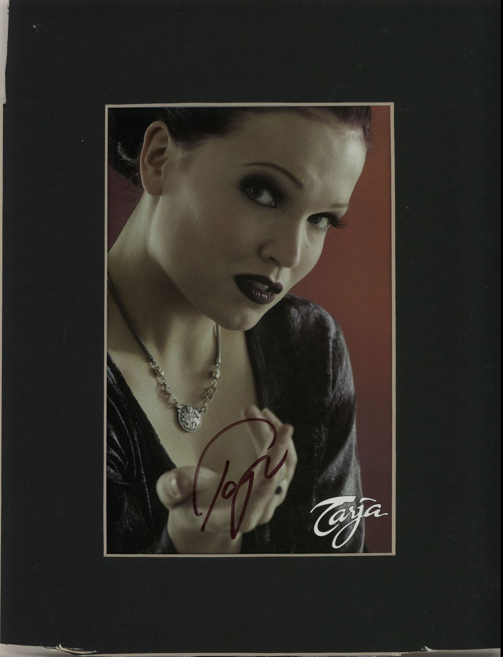 Tarja Turunen What Lies Beneath Tour - Autographed Set UK memorabilia RJAMMWH643796