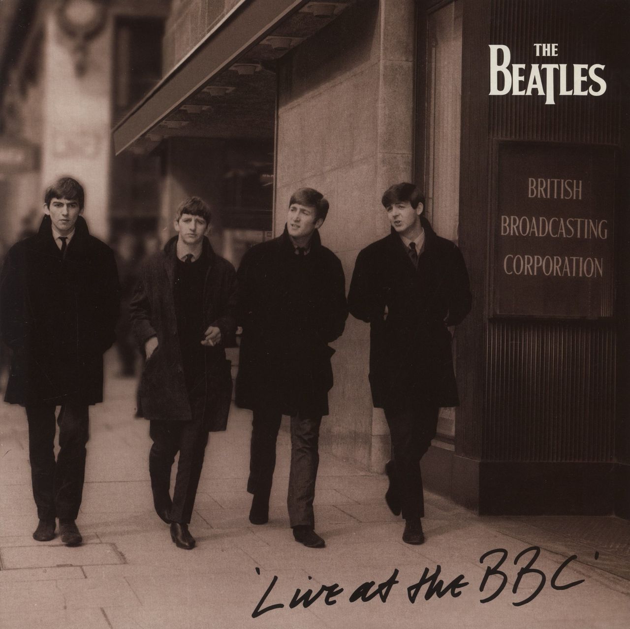 beatles live at the bbc (RARE SET!!） The Beatles Live At The BBC Volumes 1 & 2 4CD